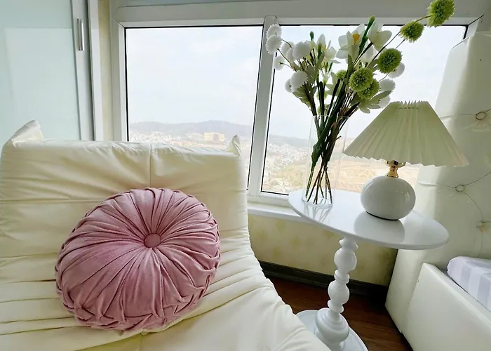 A La Carte Luxury 2Br Bay View Hạ Long